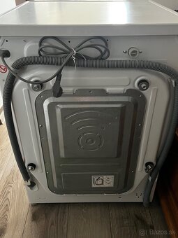 Predám parnú práčku LG spredu plnenú - 2