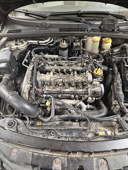 Rozpredam alfy 159 1.9 aj 2.4 jtdm - 2