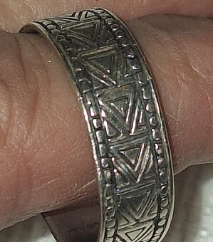 PRSTEŇ STRIEBRO VEĽKÝ - 2