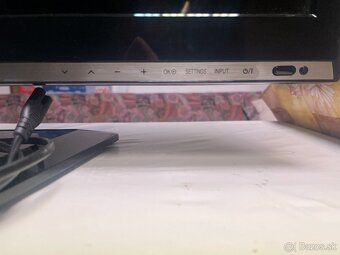 Televizor TV LED Full HD LG 32LS570S - 2