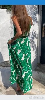 Šaty s tropickou potlačou - 2