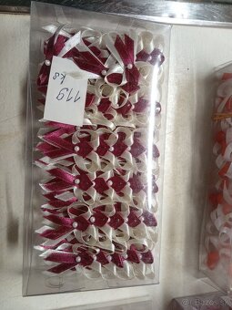 Nové Nepouzite svadobné pierka - 2