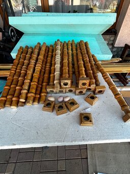 Stlpiky na zahradlie - 2