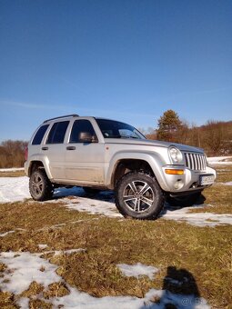 Jeep Cherokee 2.8 - 2