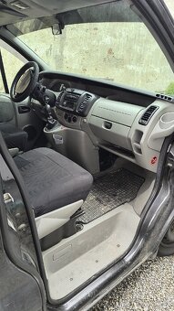 Renault trafic 2004 - 2