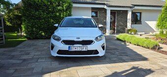 KIA Cee’d 1.6 CRDi MHEV Gold+ 16499 s DPH 2021 - 2