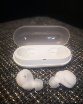 bluetooth sluchadla SONY WF-C500 v peknej farbe - 2