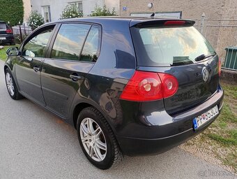 Predám Wolkswagen Golf 5 TDI Comfortline - 2