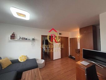 Na predaj moderný 2-izbový byt s klímou a balkónom/ Zvolen/ - 2