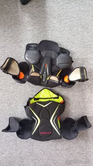 hokejova vesta junior L - 2