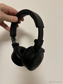 PORSCHE Sluchadla Bluetooth + original puzdro - 2