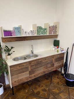 Kadernícke kreslo - nábytok do kaderníctva - 2