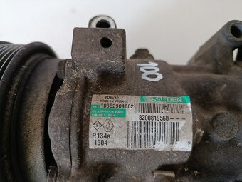 kompresor klimatizacie clio3 8200819568 100€ - 2