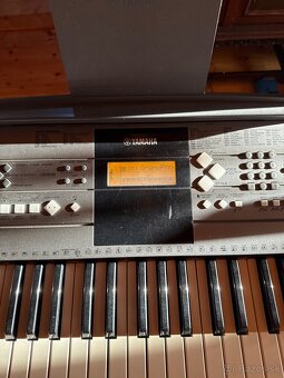 Yamaha elektricky klavír - 2