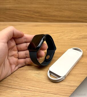 Apple Watch SE 3 (2025) 44mm Midnight - nové - 2