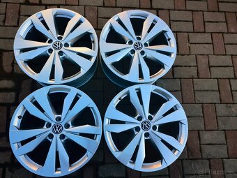 Volkswagen id4,id3,Tiguan,Arteon,Škoda,Passat 5x112 r19 - 2