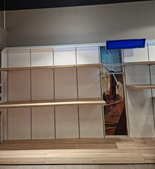 Prémiový predajný stojan - 2