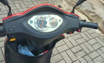 Elektrický invalidný vozík - 2