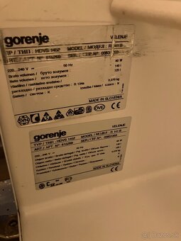 Malá chladnička s mrazákom Gorenje - 2