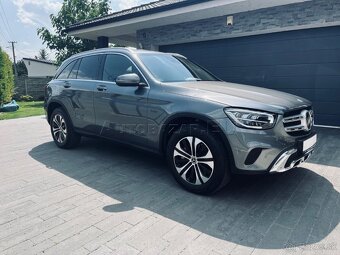 Mercedes-Benz GLC SUV 300 e 4MATIC A/T - 2