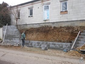 Oporny mur, betonazne prace, plot - 2