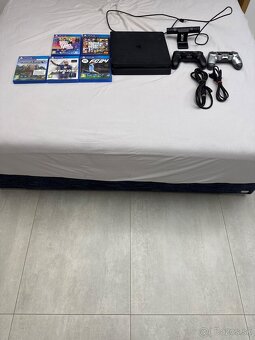 Playstation 4 + hry+ kamera - 2