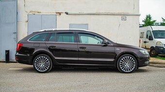 Škoda Superb Combi 2.0 TDI DSG Laurin&Klement - 2