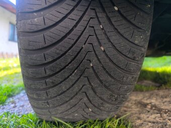 Celoročné pneu Kumho 225/55/R17 2ks - 2