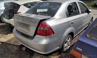Chevrolet Aveo 1.4 2009 predám KAPOTA, NÁRAZNÍK, SVETLO - 2