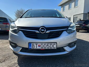 Opel Zafira Tourer - 2
