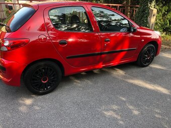 Peugeot 206 + 2011 - 2