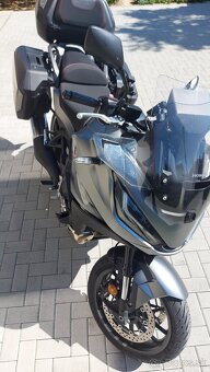 Predam Honda NT1100 - 2