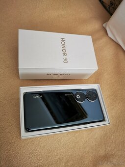 Predám Honor 90 - 2