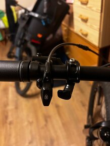 Sava karbonovy bicykel L kolesa 29” najazdene 200km - 2