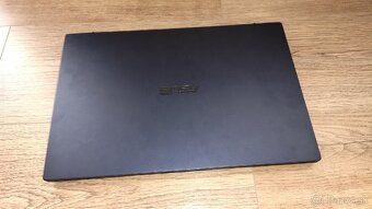 Asus ExpertBook - 2