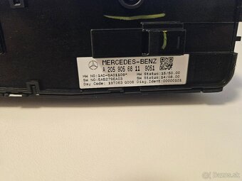 Tlačítka na ovládanie okien Mercedes - 2