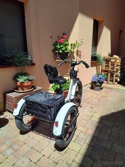 Elektricka trojkolka - 2