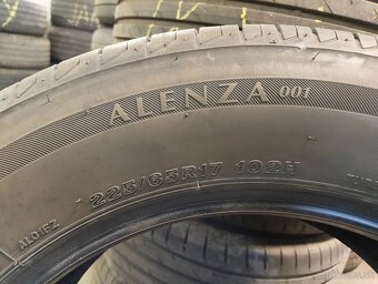 Bridgestone Alenza001 225/65R17 102H - 2