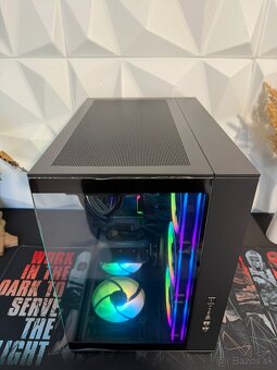 Ryzen 7 9800x3D, RTX 5080 16GB, 32GB RAM, 4TB SSD, 1200W - 2