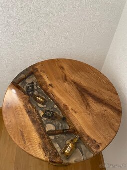 Epoxidový stolík - 2