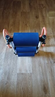 Posilňovač brušných svalov - 2