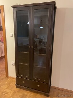 Predám IKEA komodu - vitrínu - 2