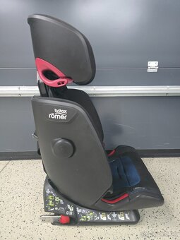 Predam autosedacku  britax römer ISO gix - 2