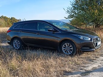 predaj auta Hyundai i40 CRDi - 2