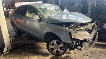Volkswagen passat 2,0TDi 103KW DSG - 2
