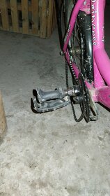 Dievčenský bicykel - 2