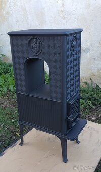 Liatinové kachle Jotul F 606 čierný lak - 2
