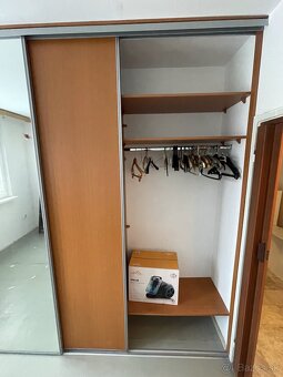 Skrina, Rolldoor - 2
