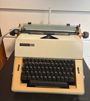 Písací stroj robotron 20 - 2