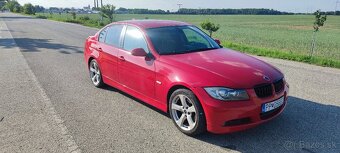 BMW E90 325i160KW - 2